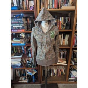 owl zip up hoodie sz small euc green and taupe with owl pattern and patch